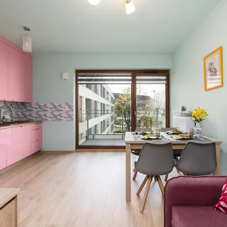Bukowska 18 Mtp By Renters Apartman Poznań