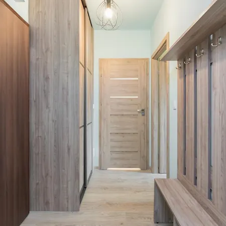 Bukowska 18 Mtp By Renters Apartman Poznań